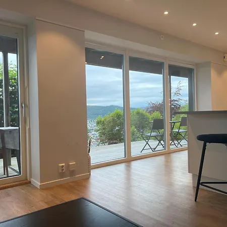 Fin Med Parkering! Apartman Bergen