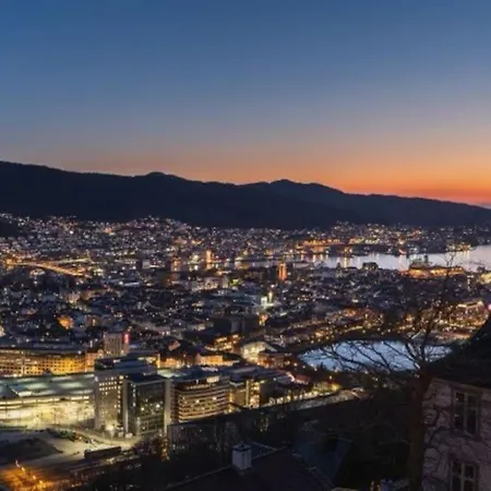 Appartement Fin Med Parkering!